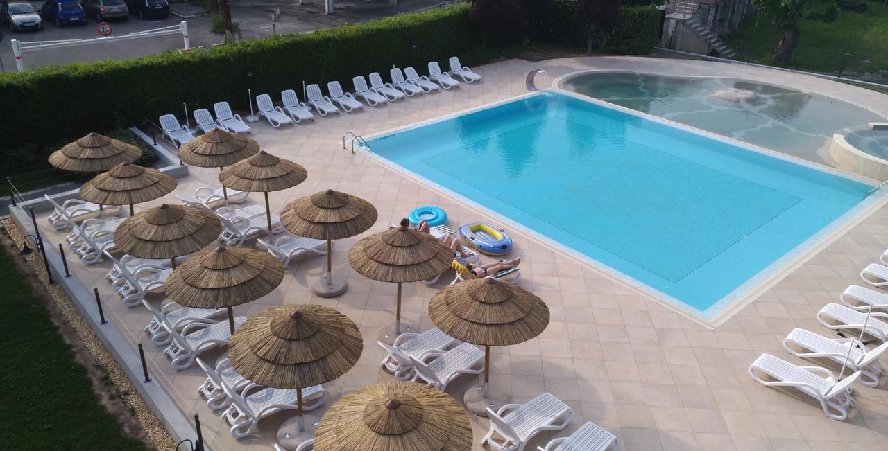 Nettuno Residence Hotel Peschiera del Garda Exterior foto