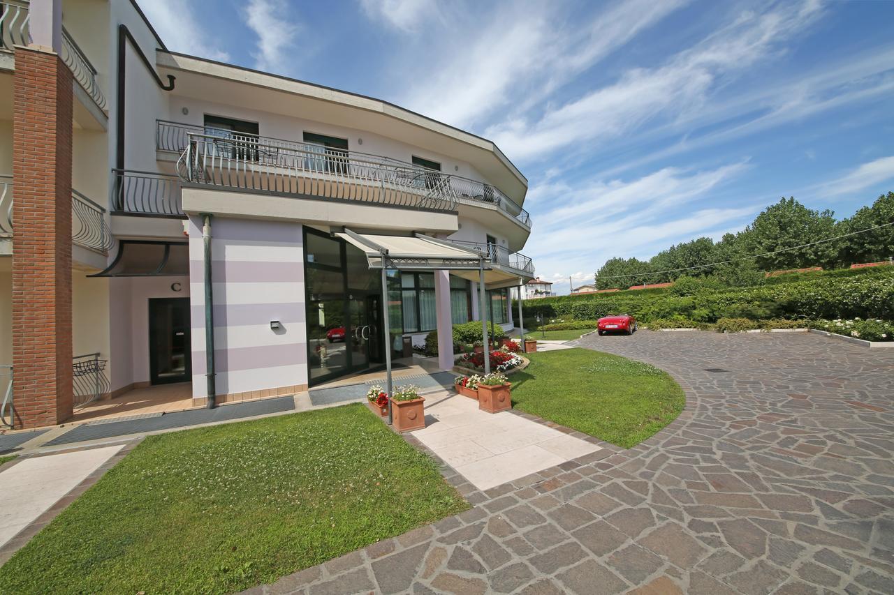 Nettuno Residence Hotel Peschiera del Garda Exterior foto