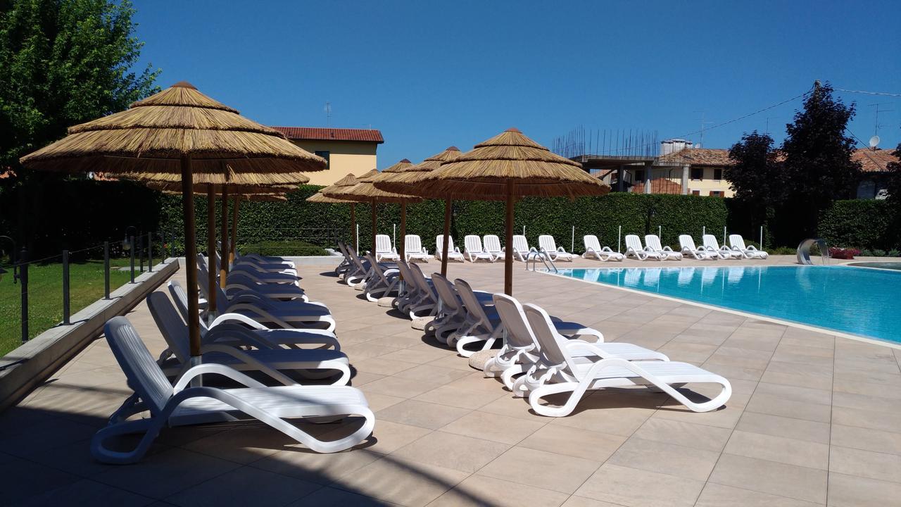 Nettuno Residence Hotel Peschiera del Garda Exterior foto